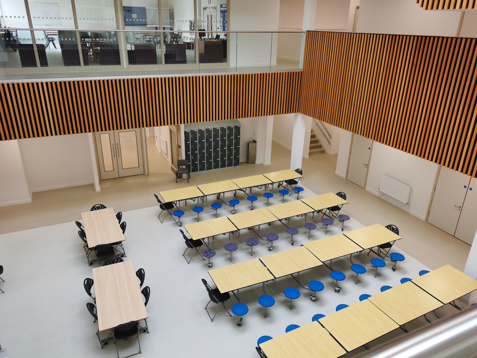Avanti Fields School